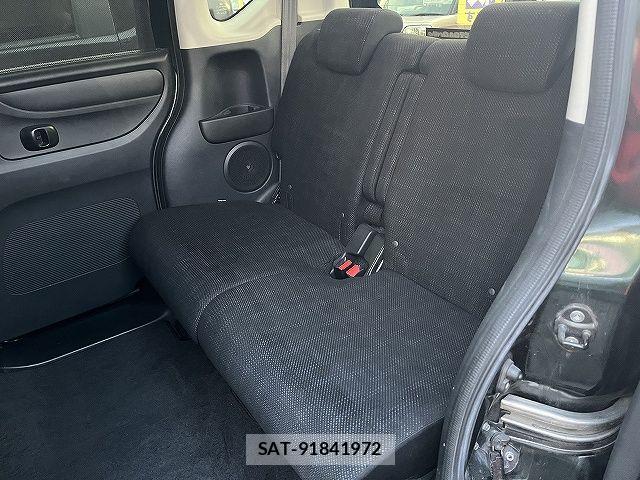 Honda N BOX 2017-03 7222349-12