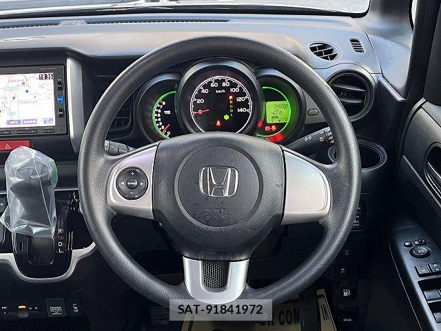 Honda N BOX 2017-03 7222349-13