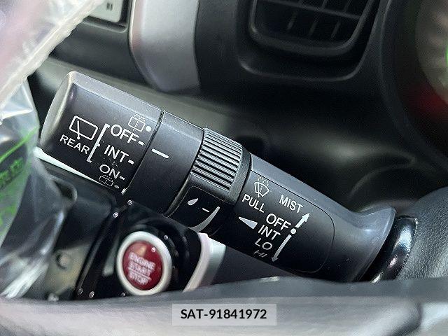 Honda N BOX 2017-03 7222349-16