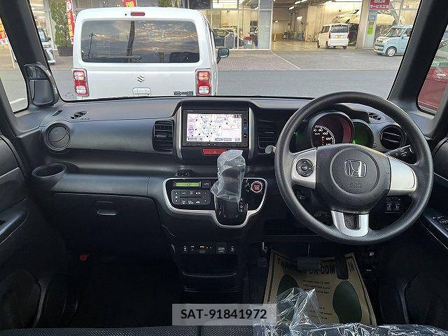 Honda N BOX 2017-03 7222349-1