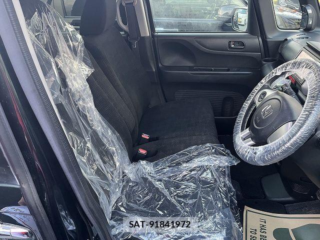 Honda N BOX 2017-03 7222349-3