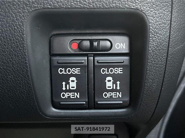Honda N BOX 2017-03 7222349-5