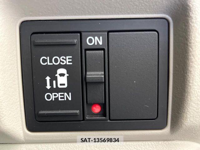 Honda N BOX 2024-11 7222488-2