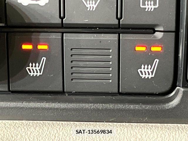 Honda N BOX 2024-11 7222488-4