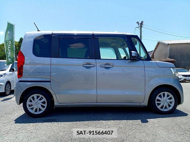 Honda N BOX 2018-05 7222373-5