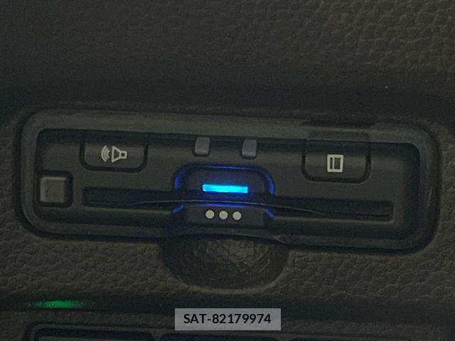 Honda N BOX 2022-08 7222432-7