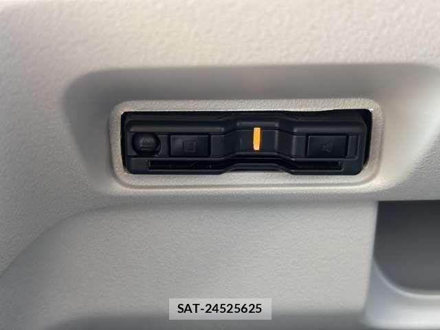 Honda N BOX 2024-05 7222464-3
