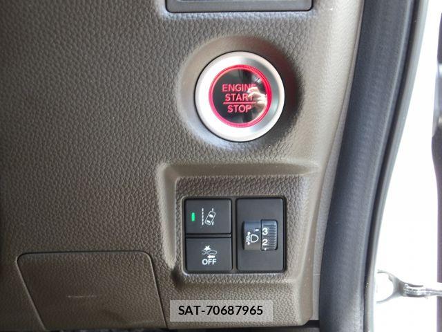 Honda N BOX 2021-03 7222417-9