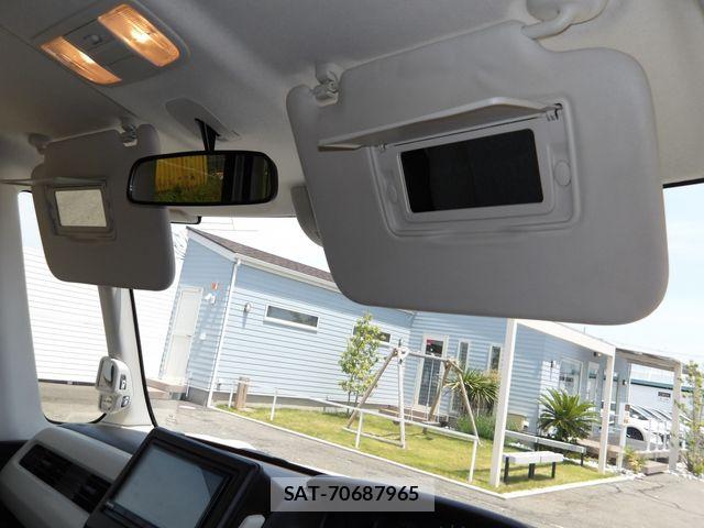 Honda N BOX 2021-03 7222417-21