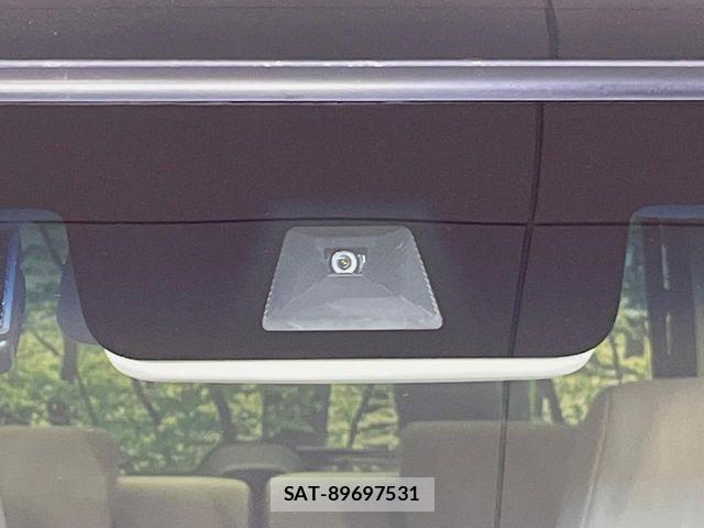Honda N BOX 2021-08 7222424-4