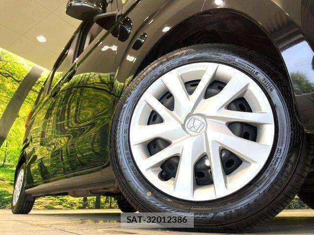 Honda N BOX 2019-03 7222379-12