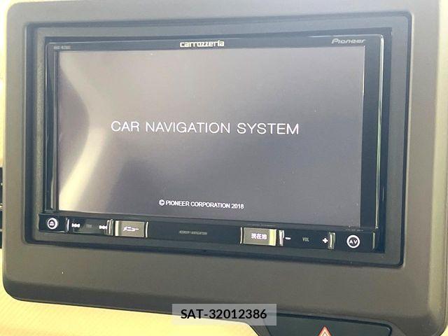 Honda N BOX 2019-03 7222379-3