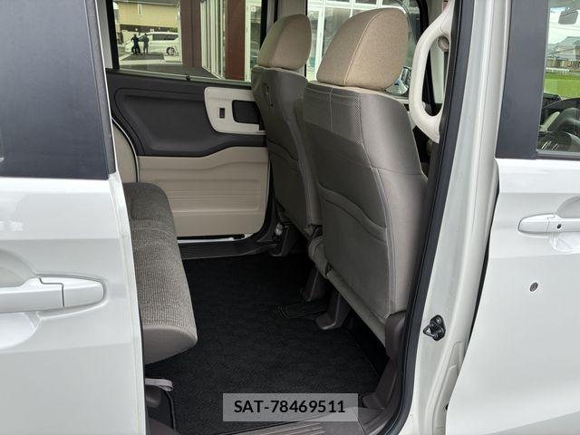 Honda N BOX 2018-10 7222382-13