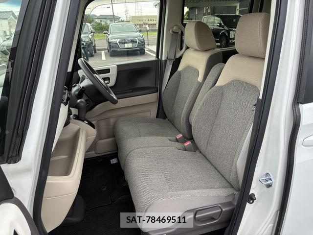 Honda N BOX 2018-10 7222382-16
