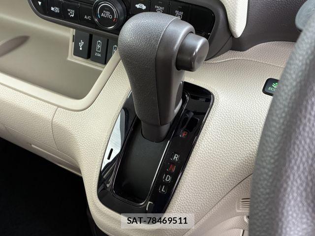 Honda N BOX 2018-10 7222382-20