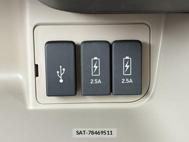 Honda N BOX 2018-10 7222382-21
