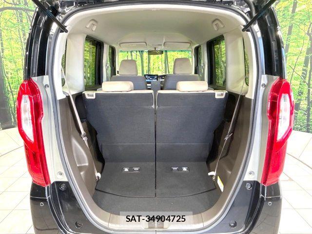 Honda N BOX 2022-02 7222428-9