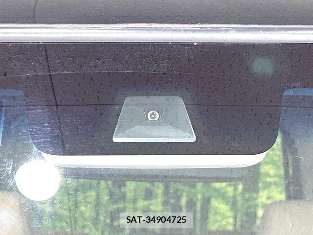 Honda N BOX 2022-02 7222428-3