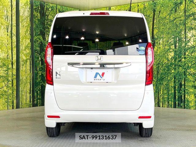 Honda N BOX 2018-02 7222366-14