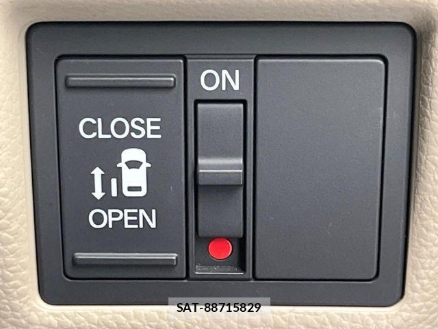Honda N BOX 2020-03 7216630-2