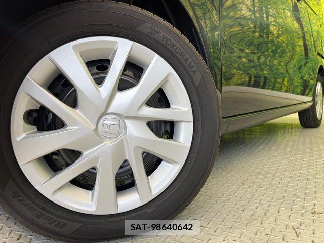 Honda N BOX 2024-12 7222490-12