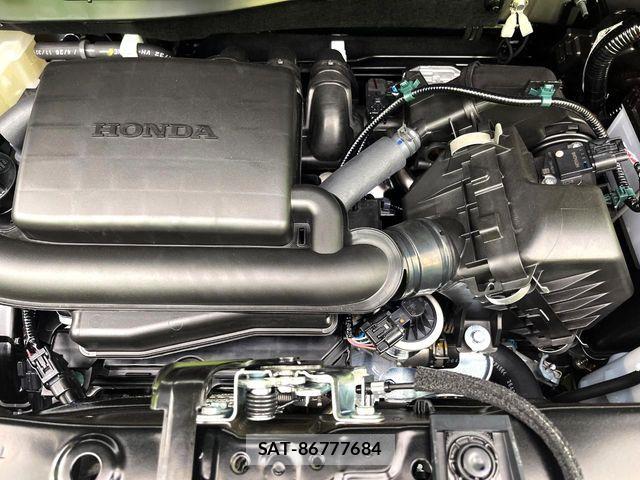Honda N BOX 2026-05 7215851-17