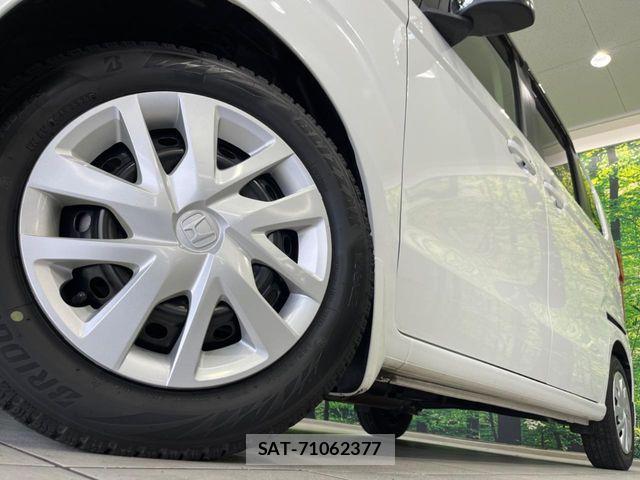 Honda N BOX 2022-11 7222436-12