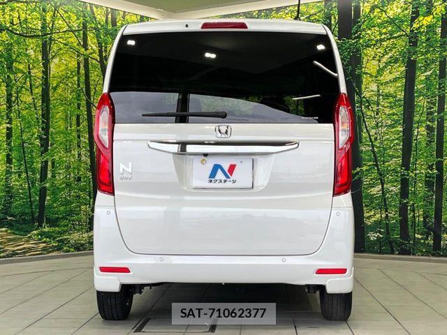 Honda N BOX 2022-11 7222436-14