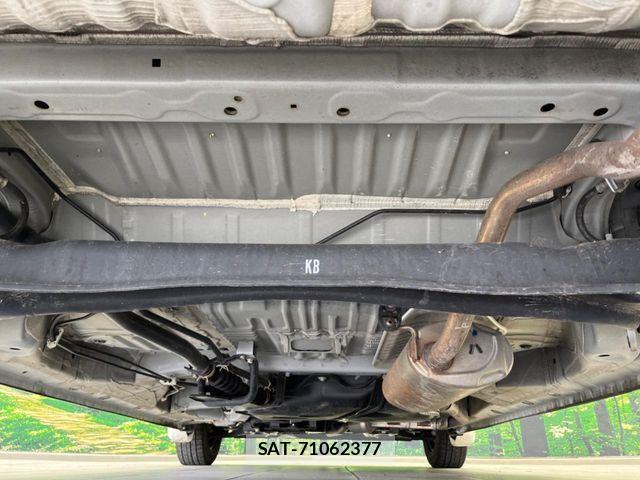 Honda N BOX 2022-11 7222436-18