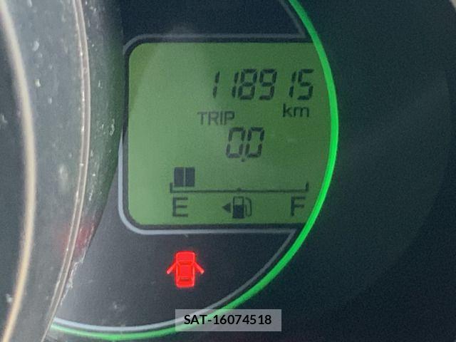 Honda N BOX 2017-04 7222356-18