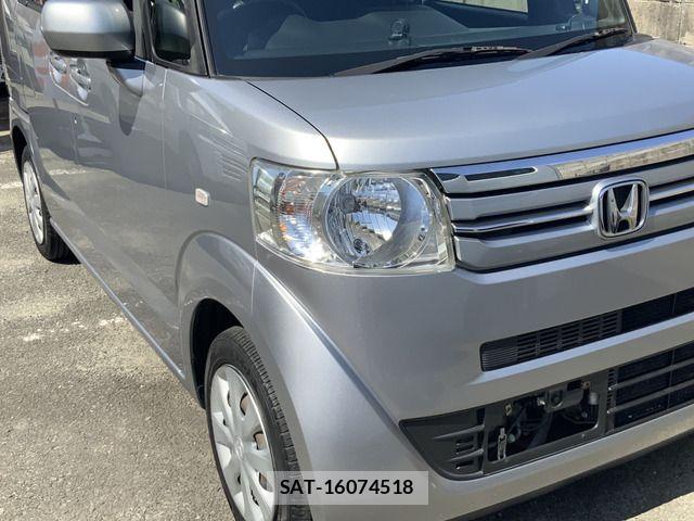 Honda N BOX 2017-04 7222356-5