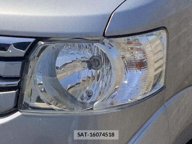 Honda N BOX 2017-04 7222356-8
