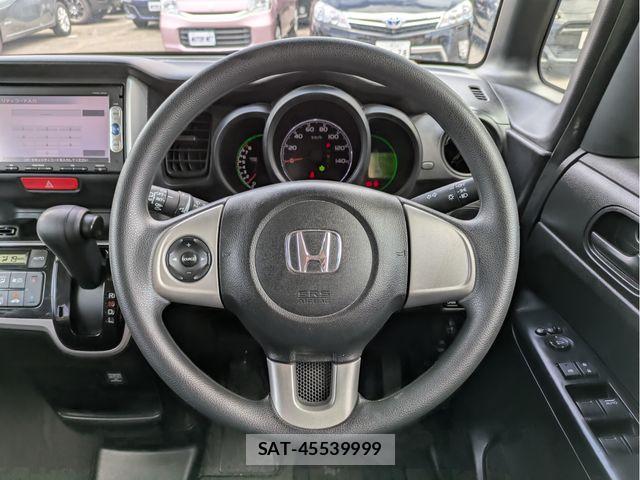 Honda N BOX 2015-04 7222333-9