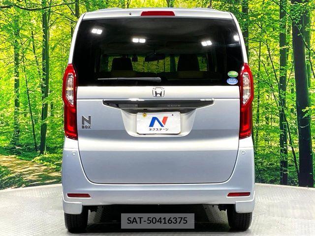 Honda N BOX 2018-02 7222369-16