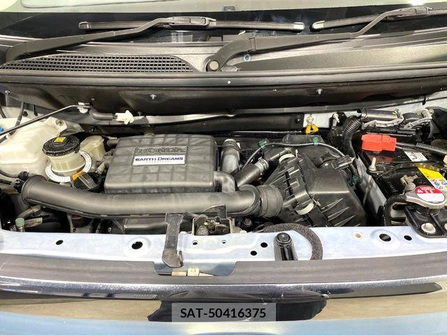 Honda N BOX 2018-02 7222369-17
