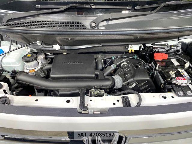 Honda N BOX 2023-03 7222439-17