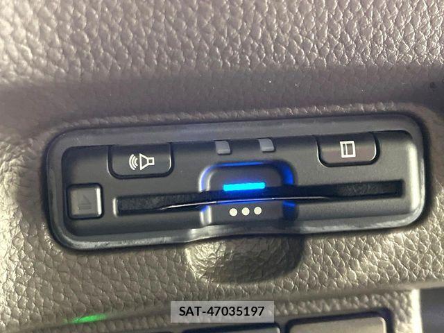 Honda N BOX 2023-03 7222439-4