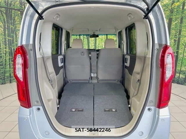 Honda N BOX 2018-11 7222377-9