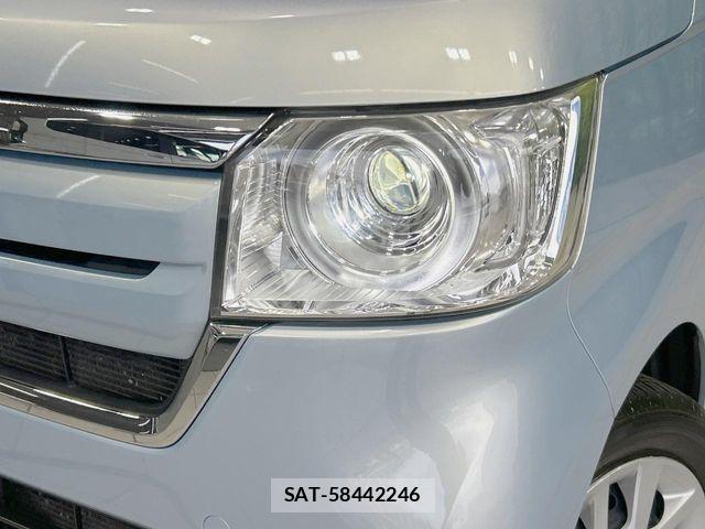Honda N BOX 2018-11 7222377-11