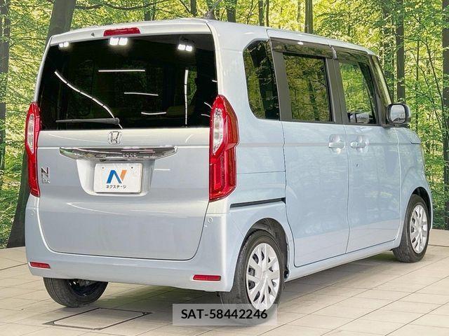 Honda N BOX 2018-11 7222377-16