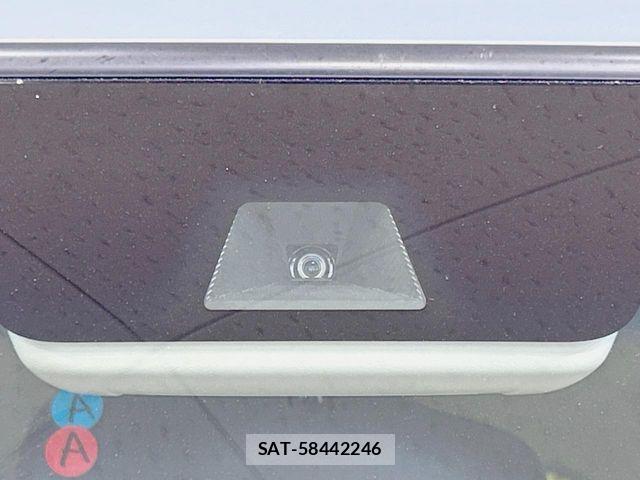 Honda N BOX 2018-11 7222377-4
