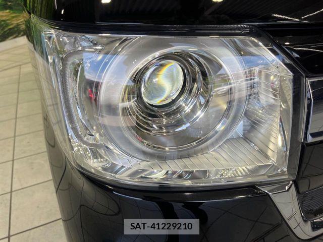 Honda N BOX 2022-11 7222434-11