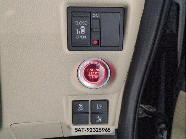 Honda N BOX 2018-12 7222385-13