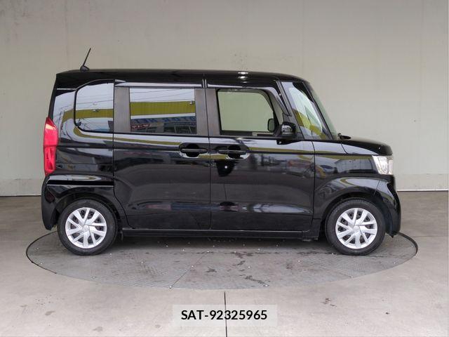 Honda N BOX 2018-12 7222385-17