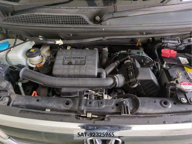 Honda N BOX 2018-12 7222385-24