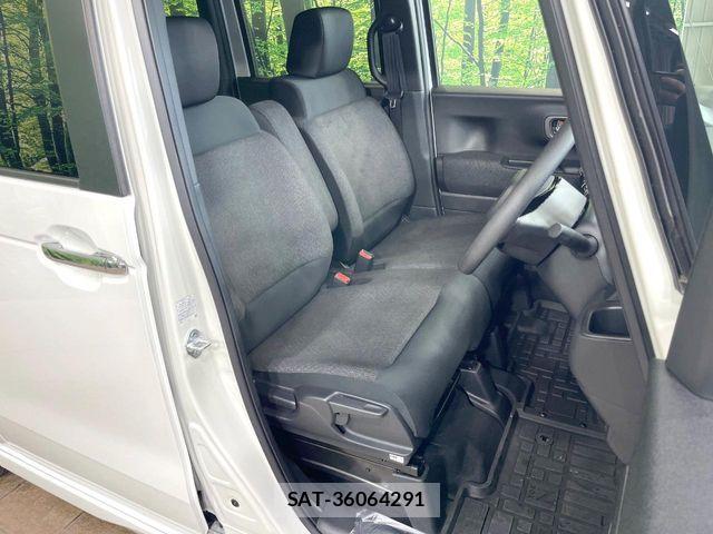 Honda N BOX 2024-01 7222459-7