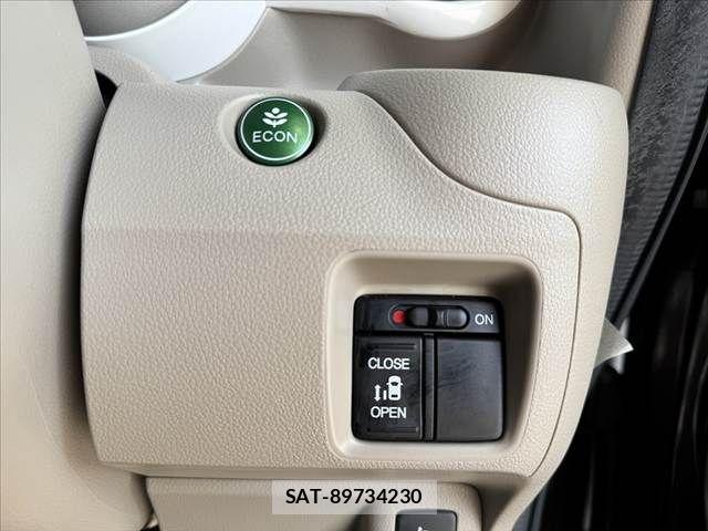 Honda N BOX 2015-04 7222332-5