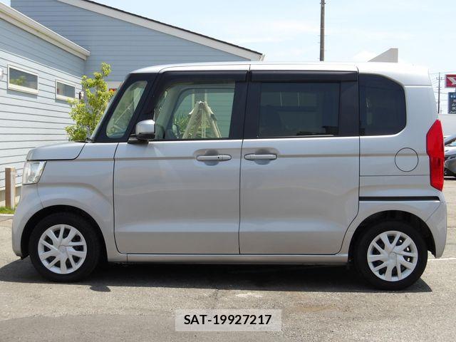Honda N BOX 2021-03 7222414-28