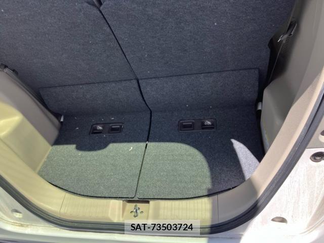 Honda N BOX 2019-07 7217276-10