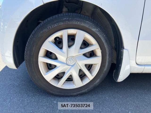 Honda N BOX 2019-07 7217276-2